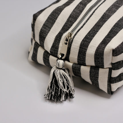 Handmade Cosmetic Bag Ole | Black