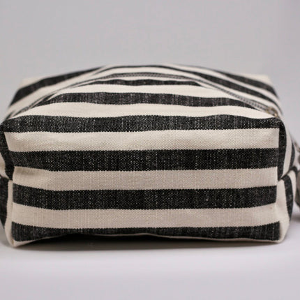 Handmade Cosmetic Bag Ole | Black